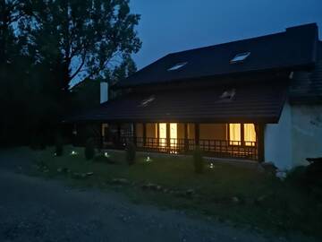 Фотографии Дом для отпуска Дома для отпуска Casa Roberto г. Păltinoasa (Румыния) №91 Фото номера Дом для отпуска Дома для отпуска Casa Roberto г. Păltinoasa 91